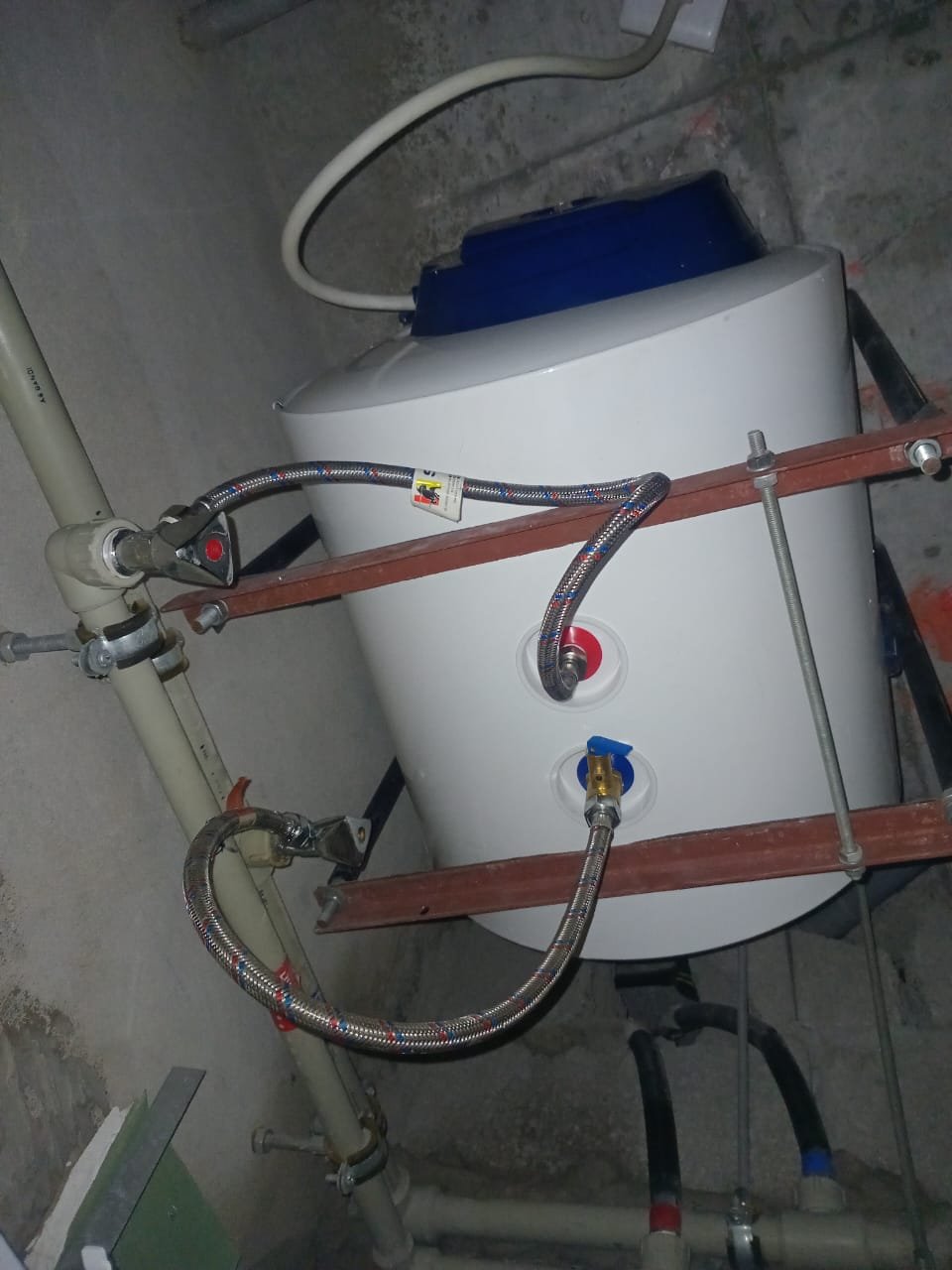 Low Water Pressure Dubai Buildings