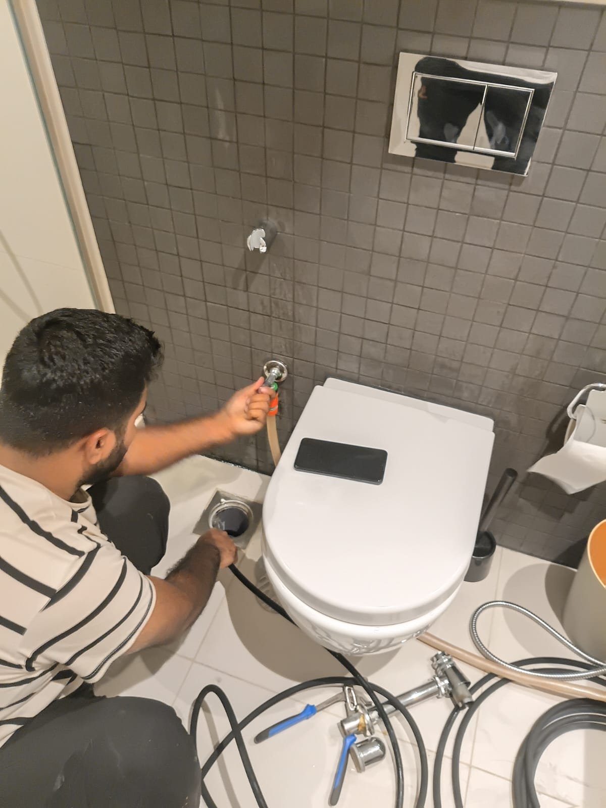 Blocked Toilet Repair Downtown Dubai